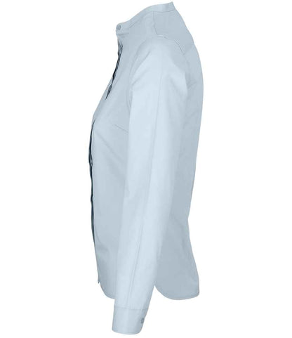 03787 Soft Blue Left