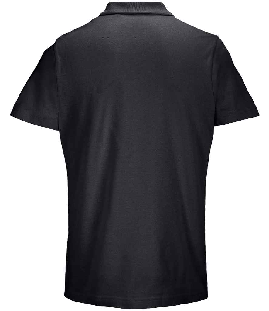04502 Black Back